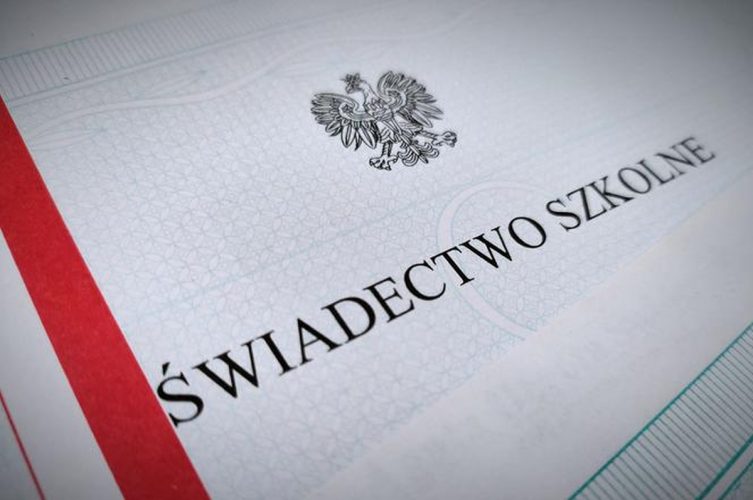 Świadectwo szkolne, orzełek, czerwony pasek 